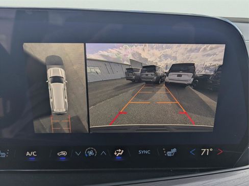 New 2026 Chevrolet Suburban LT w/ Comfort Package RWD image 16