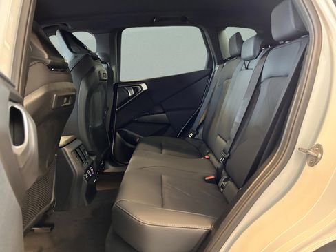 Used 2026 BMW X3 xDrive30 w/ Convenience Package image 24