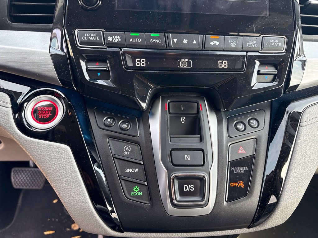 Used 2019 Honda Odyssey Elite image 16