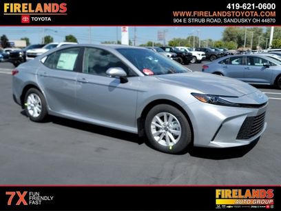 New 2025 Toyota Camry LE