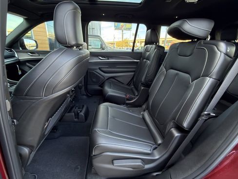 New 2025 Jeep Grand Cherokee L Limited w/ Black Appearance Package RWD image 21