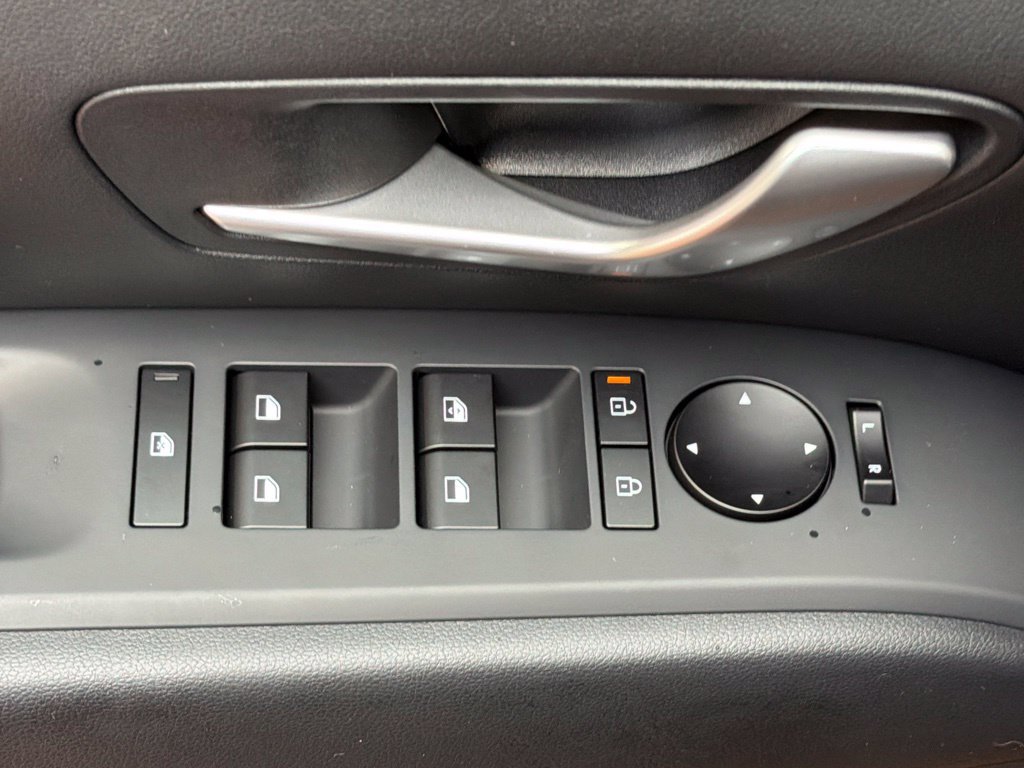 New 2027 Hyundai Santa Cruz SE FWD image 21