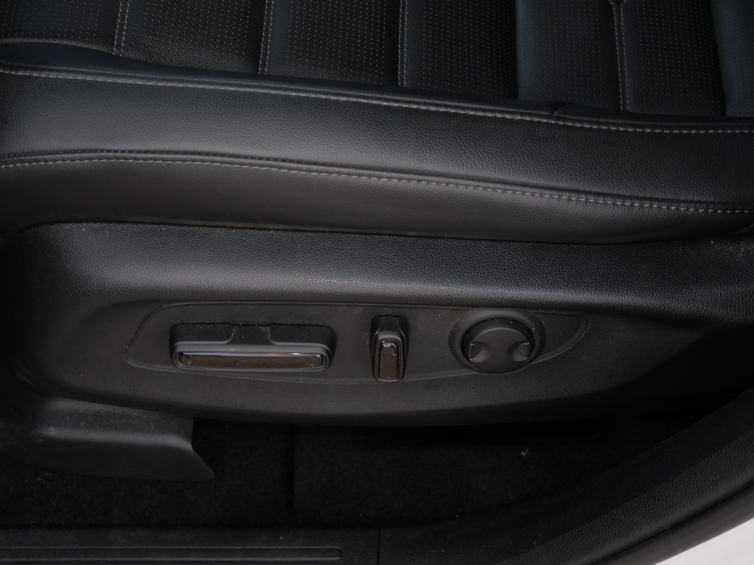 Used 2024 Honda CR-V EX-L image 20