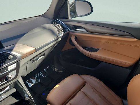 Used 2021 BMW X3 xDrive30i w/ Executive Package image 3