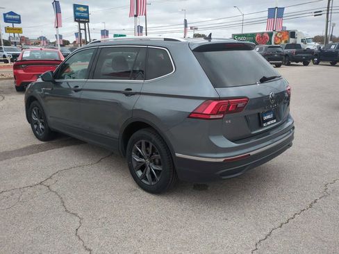 Used 2024 Volkswagen Tiguan SE image 6