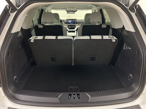 New 2026 Ford Explorer Platinum w/ LUX Leather Package image 37