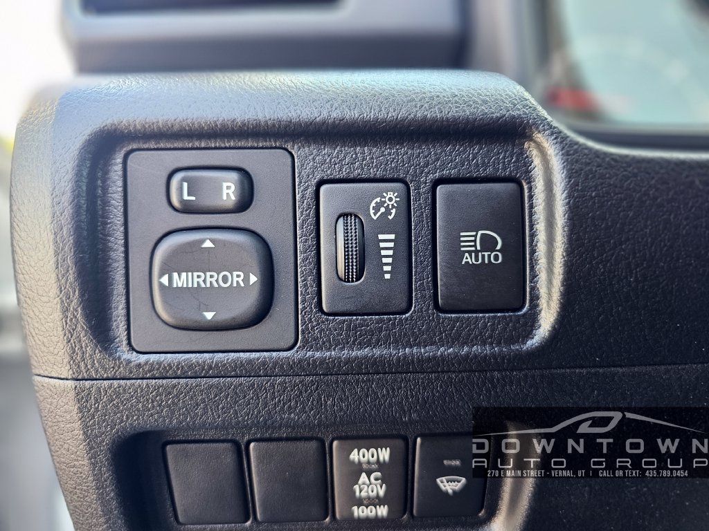 Used 2022 Toyota 4Runner SR5 Premium AWD/4WD image 17
