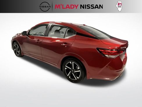 Used 2025 Nissan Sentra SV w/ All-Weather Package image 7