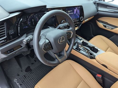 Certified 2025 Lexus NX 350 AWD image 4