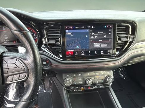 Used 2024 Dodge Durango GT image 10