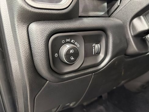 New 2026 RAM 3500 Tradesman AWD/4WD image 15