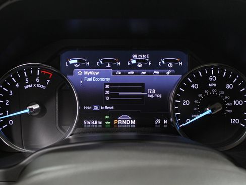 Used 2021 Ford Expedition Limited image 9