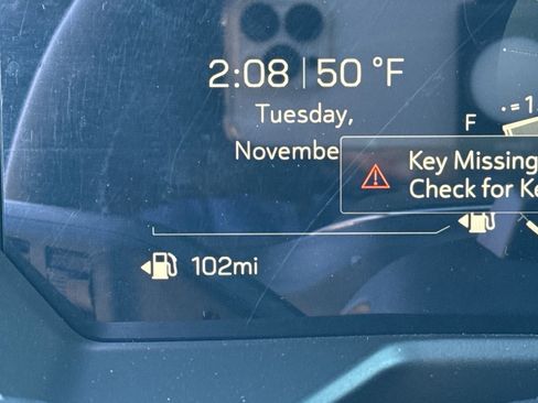 New 2026 GMC Acadia Denali w/ Super Cruise Package image 15