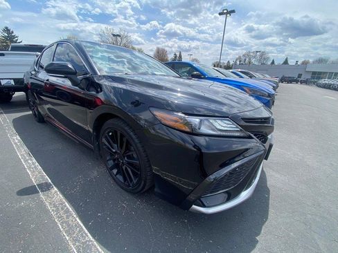Used 2023 Toyota Camry XSE w/ Protection Package (Q2) (TMS) FWD image 2