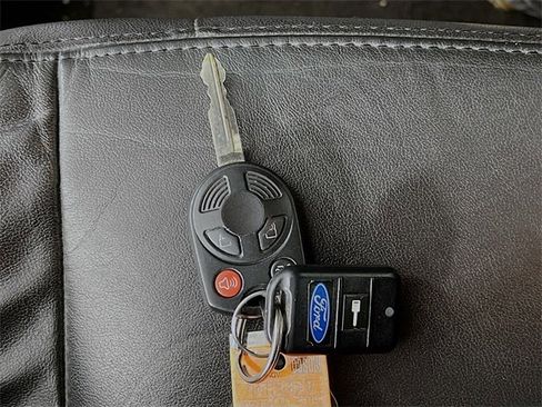 Used 2010 Ford Escape Limited image 13