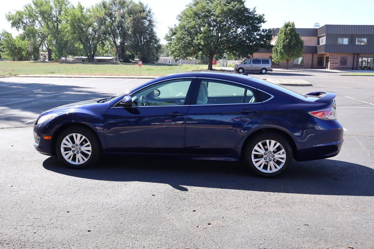 Used 2009 MAZDA MAZDA6 i Touring w/ Moonroof & Bose Pkg FWD image 9