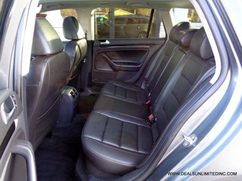 Used 2014 Volkswagen Jetta TDI image 16