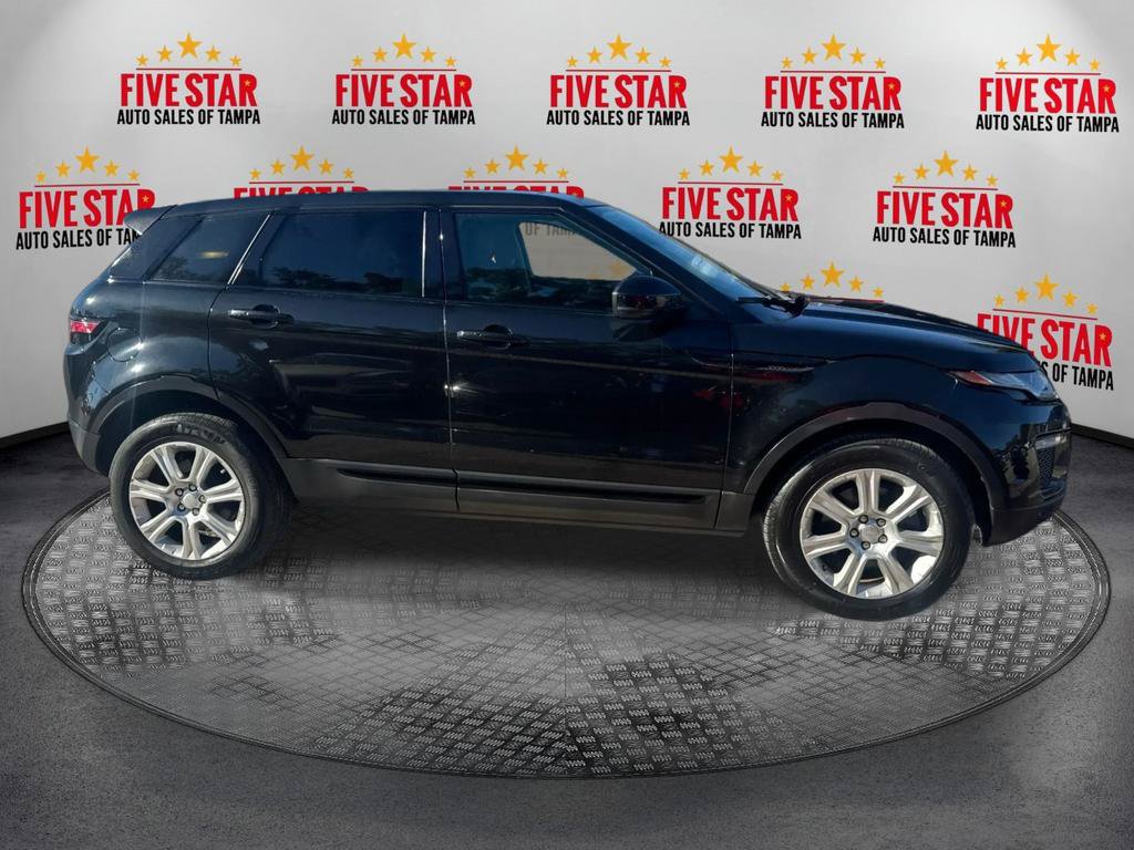 Used 2017 Land Rover Range Rover Evoque SE AWD/4WD image 8