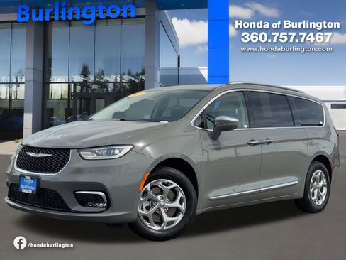 Used 2021 Chrysler Pacifica Limited w/ Premium & Safety Sphere Group AWD/4WD image 1