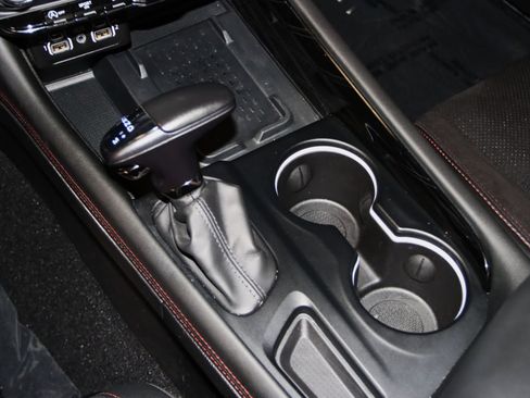 Used 2025 Dodge Durango GT AWD/4WD image 42