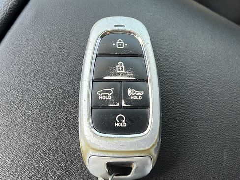 Used 2022 Hyundai Santa Fe XRT FWD image 24