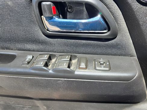 Used 2009 Chevrolet Colorado LT RWD image 16