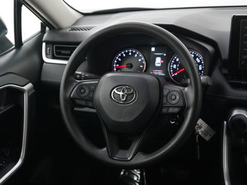 Used 2022 Toyota RAV4 LE AWD/4WD image 14