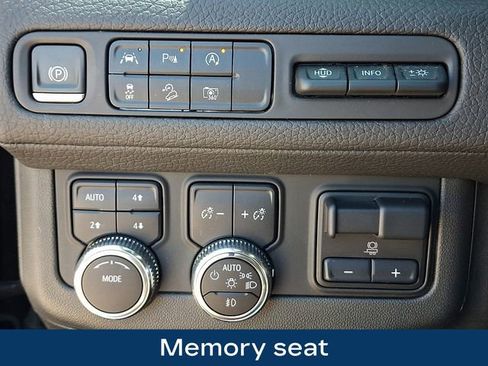 Used 2023 GMC Yukon Denali w/ Max Trailering Package AWD/4WD image 9