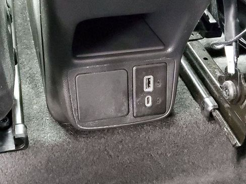 Used 2024 Buick Encore GX Preferred FWD image 25