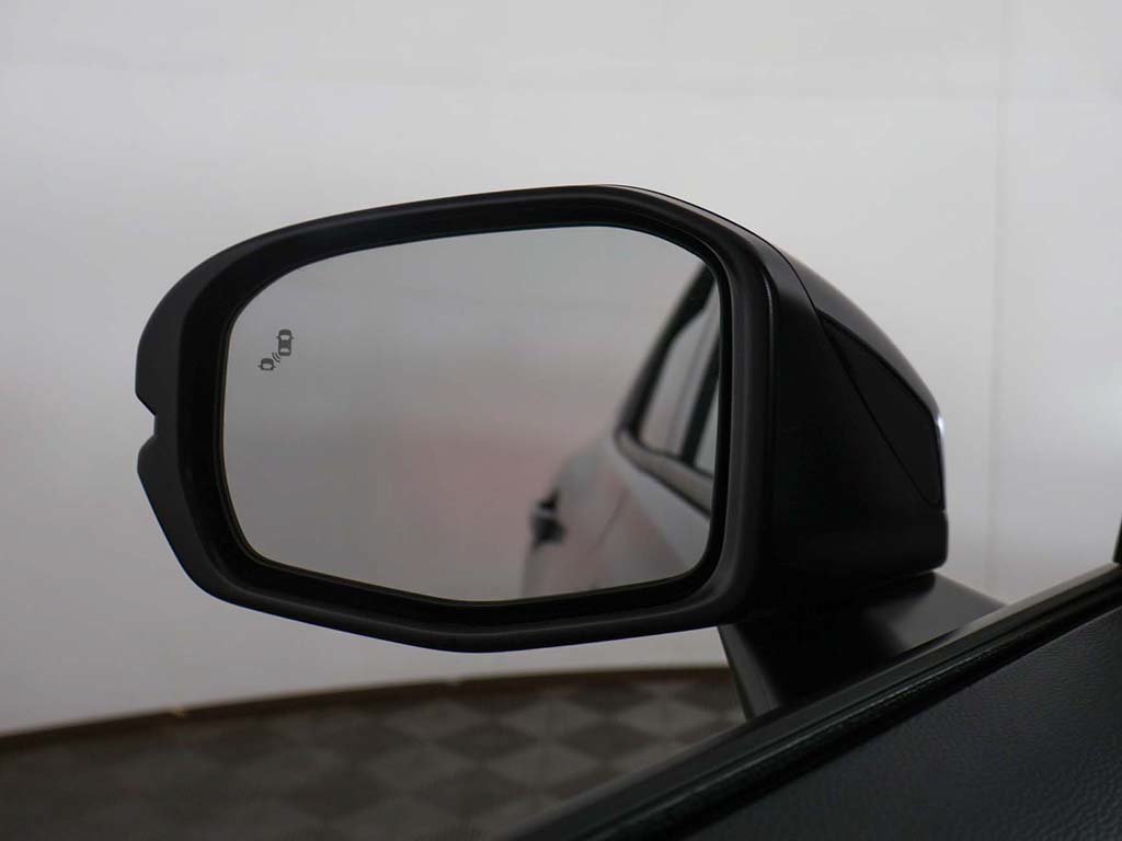 Certified 2025 Honda HR-V EX-L image 37
