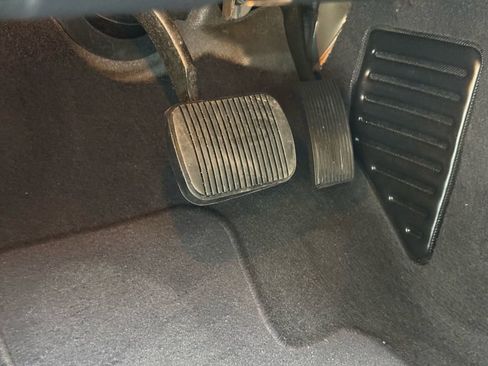 Used 2003 Ford Thunderbird RWD image 65