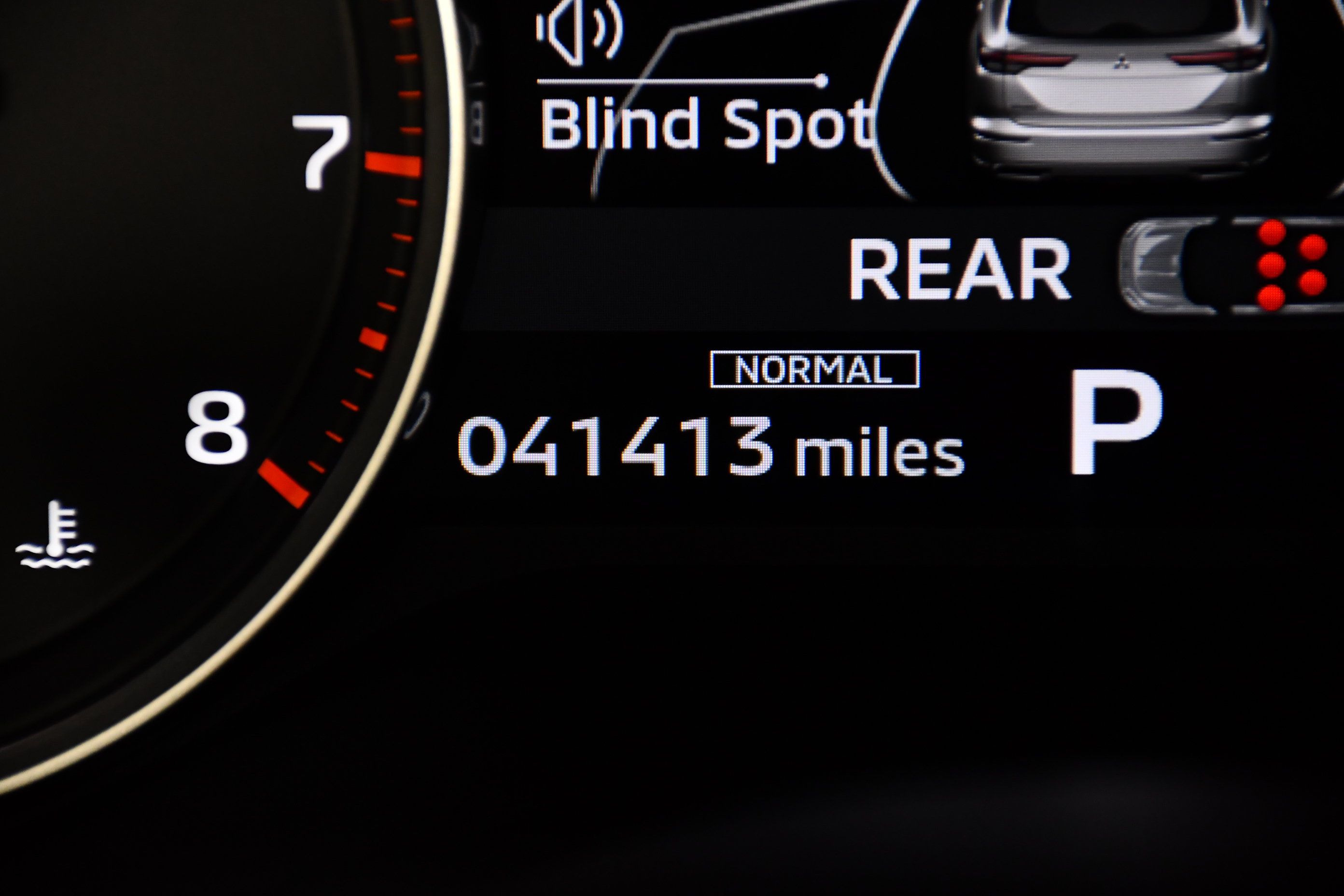 Used 2024 Mitsubishi Outlander SE AWD/4WD image 17