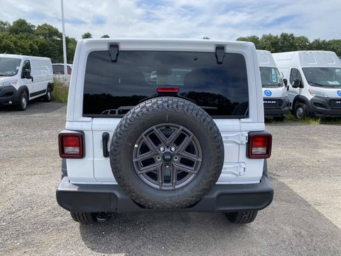 New 2027 Jeep Wrangler Unlimited Sport AWD/4WD image 4