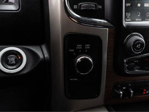 Used 2013 RAM 3500 Laramie w/ Convenience Group image 13