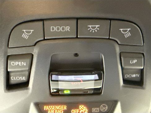 Certified 2025 Toyota Corolla Cross XSE image 23