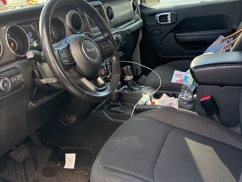 Used 2022 Jeep Wrangler Unlimited Sport image 7