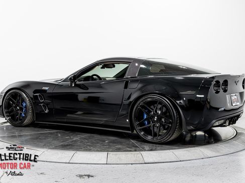 Used 2009 Chevrolet Corvette ZR1 w/ Preferred Equipment Group RWD image 15
