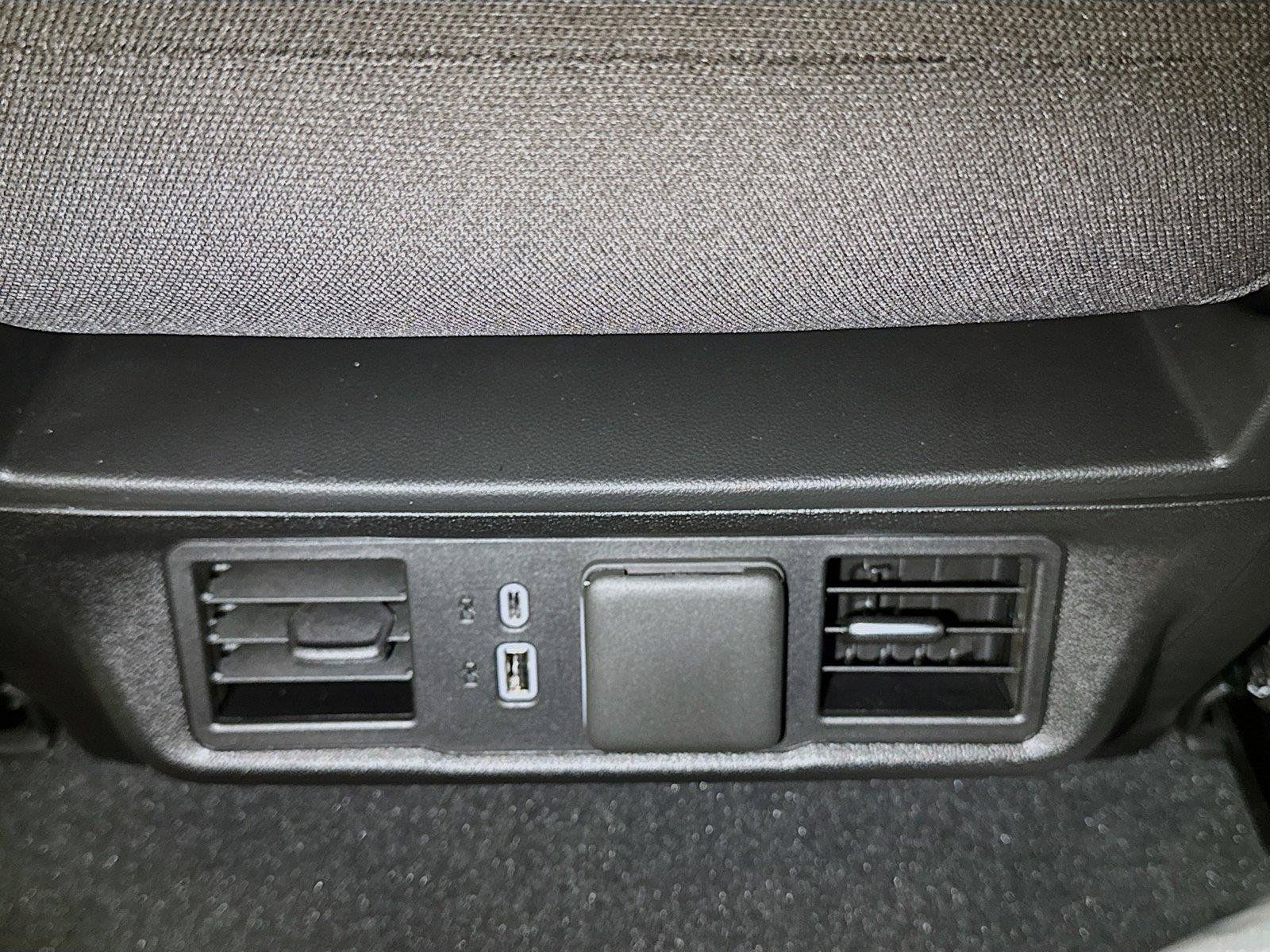 New 2026 GMC Sierra 1500 SLE w/ Preferred Package RWD image 14
