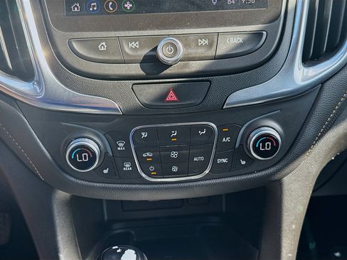 Used 2020 Chevrolet Equinox Premier image 14