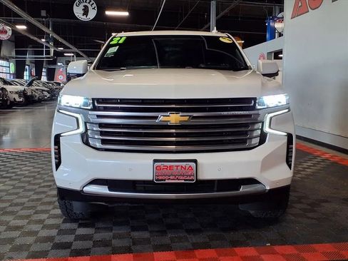 Used 2021 Chevrolet Suburban High Country image 2
