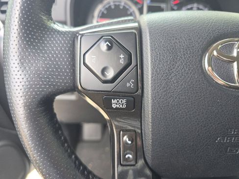 Used 2024 Toyota 4Runner TRD Off-Road Premium image 16