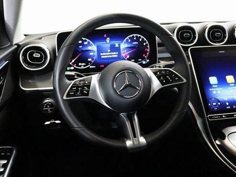 Used 2025 Mercedes-Benz C 300 4MATIC Sedan image 19