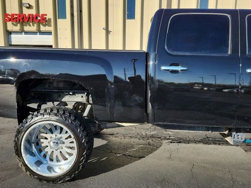 Used 2012 Chevrolet Silverado 2500 LT w/ Texas Edition image 26