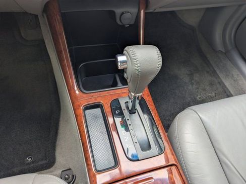 Used 2003 Toyota Camry XLE image 25