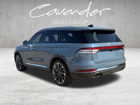 Used 2025 Lincoln Aviator Reserve w/ Equipment Group 201A AWD/4WD image 14
