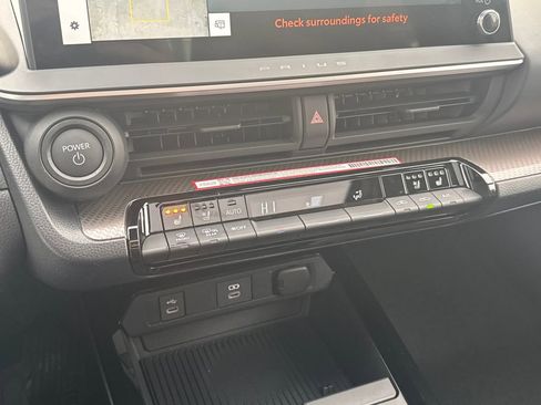 New 2026 Toyota Prius Limited image 25