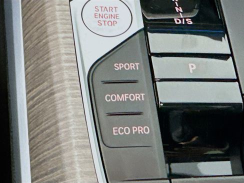 Used 2025 BMW 330i 330i image 26