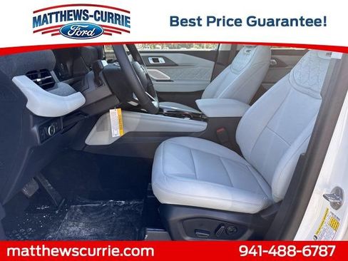 New 2026 Ford Explorer Platinum w/ LUX Leather Package image 8