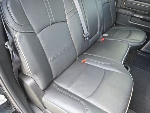 Used 2020 RAM 2500 Limited AWD/4WD image 19