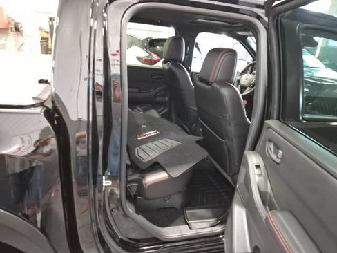 Used 2026 Nissan Frontier PRO-4X w/ Pro Premium Package AWD/4WD image 22